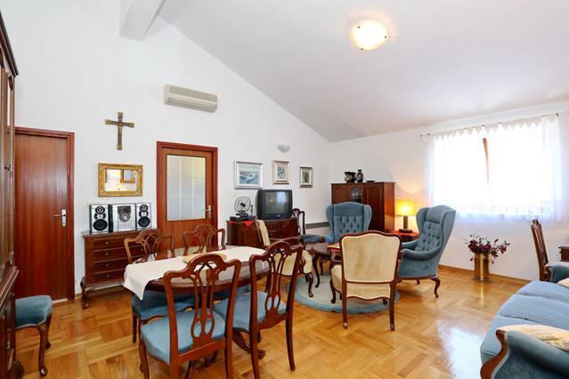 Apartment Sara Pirovac Extérieur photo